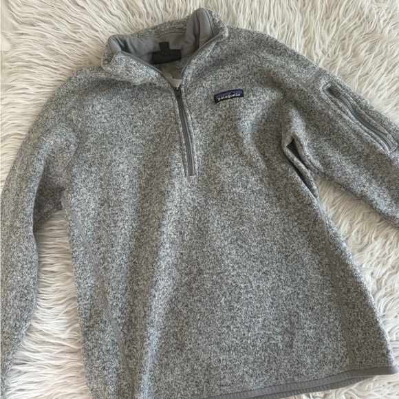Patagonia quarter zip - Picture 2 of 4